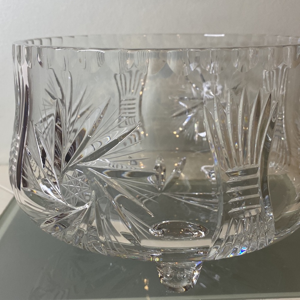 Vintage Bohemian Crystal Whirling Star Footed Candy Bowl Pinwheel Serving Dish - Picture 8 of 16